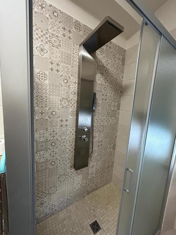 Il Poeta Manfredonia - Suite Con Balcone Exterior foto